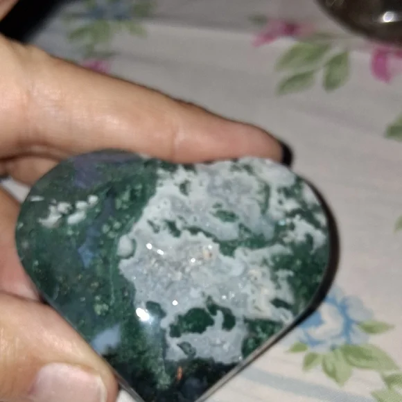 H12 Heart-Shaped Stone Set - Multicolor - Picture 5 of 8